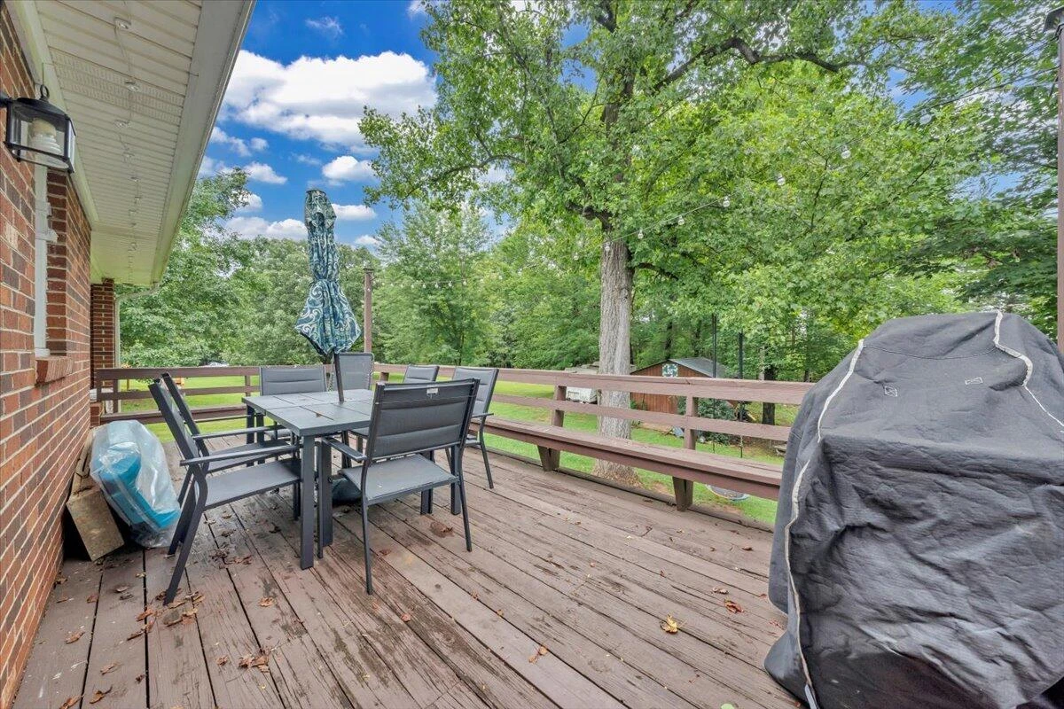 410 Rakes RD - Photo 37