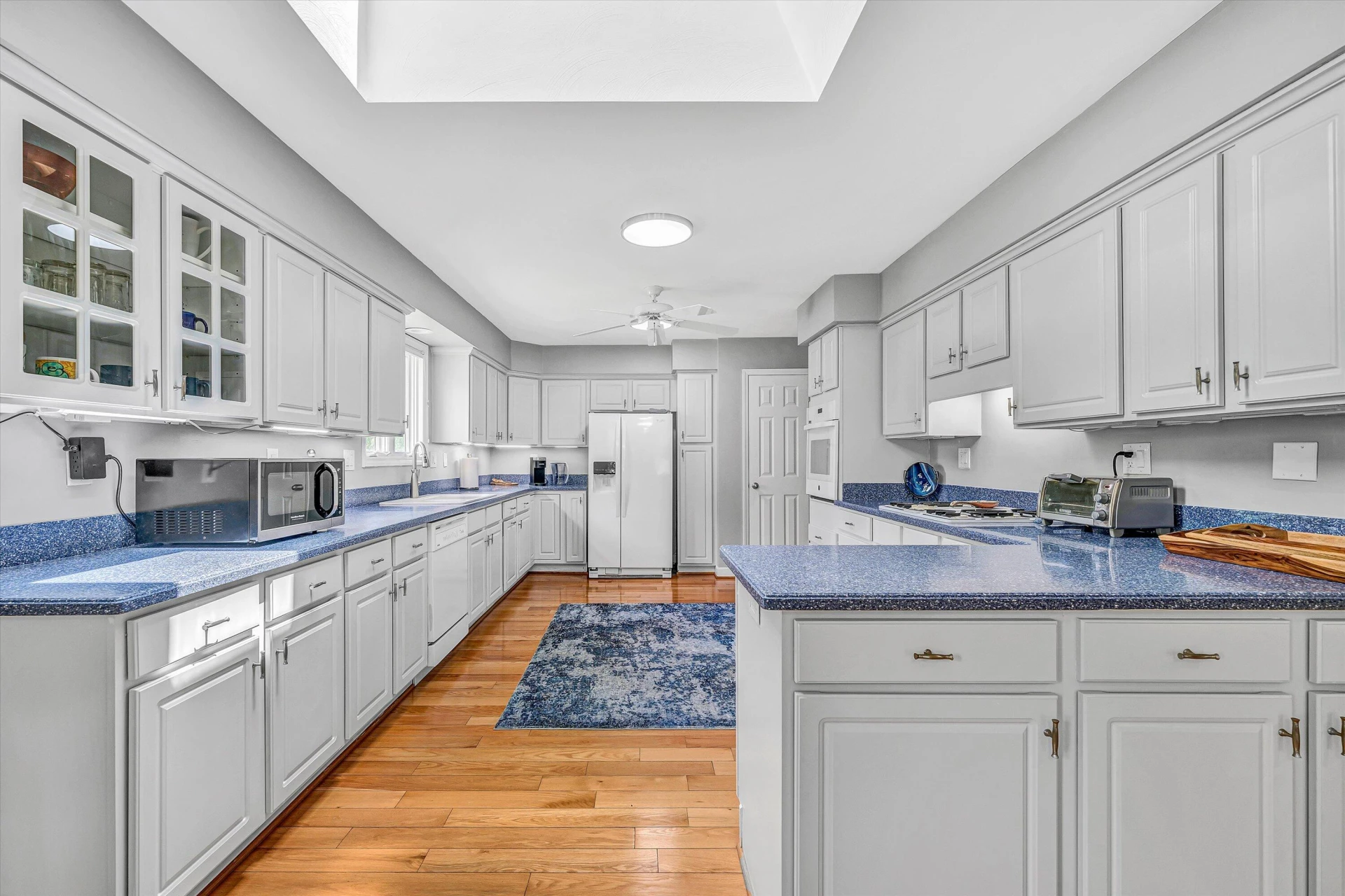 1815 Northwoods LN - Photo 11