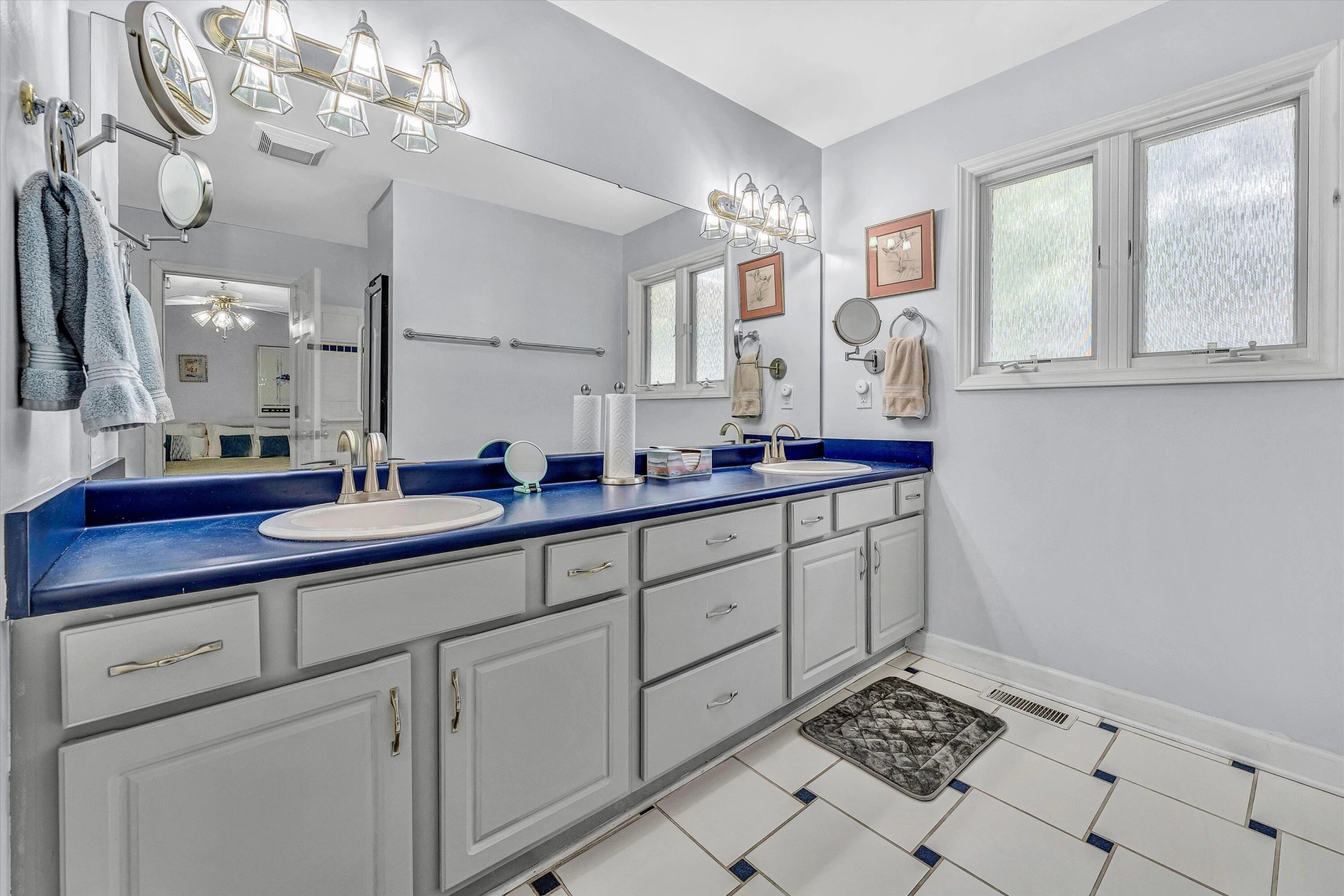 1815 Northwoods LN - Photo 25