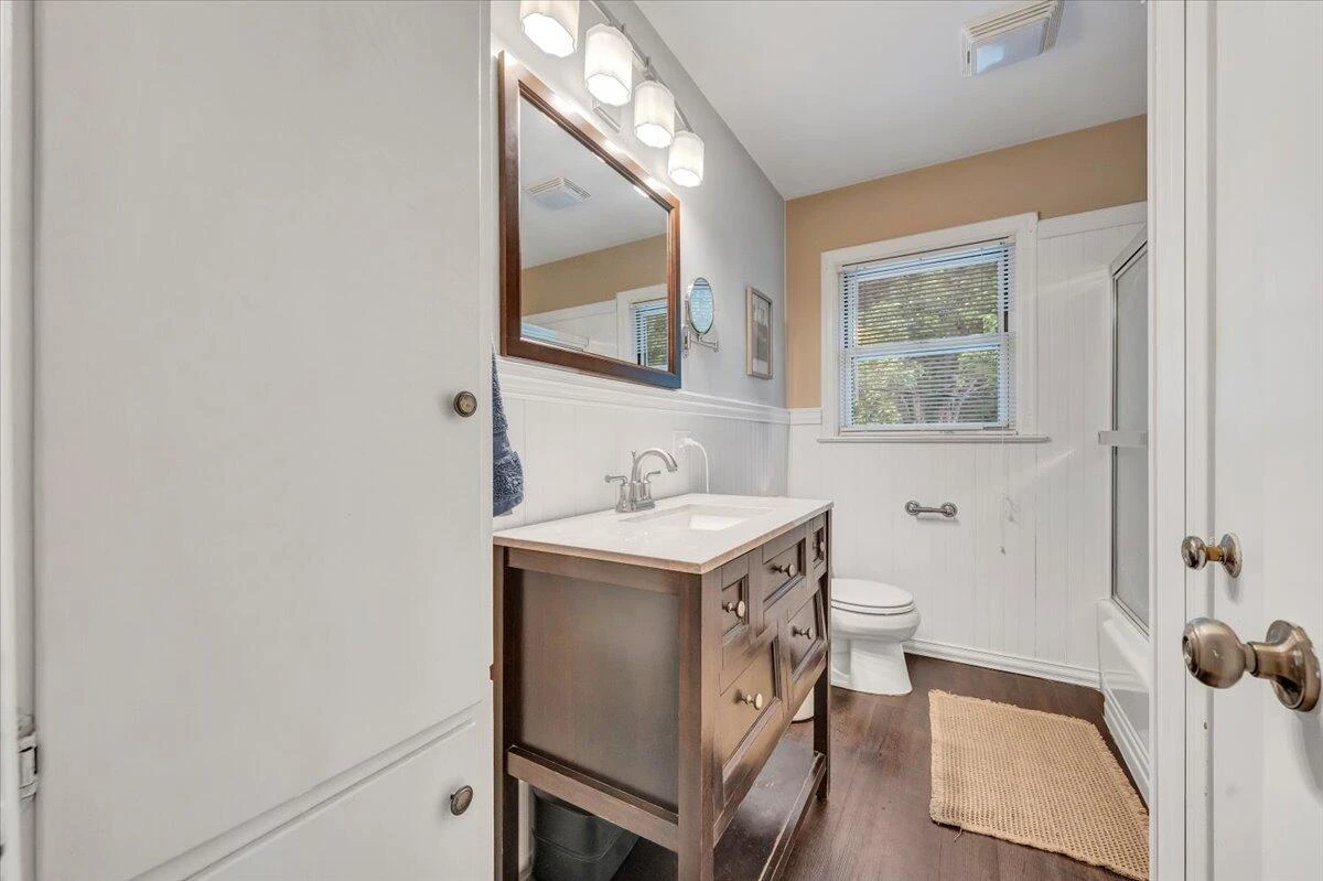 5909 Raintree RD - Photo 18