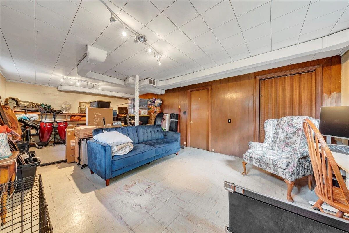 5909 Raintree RD - Photo 22