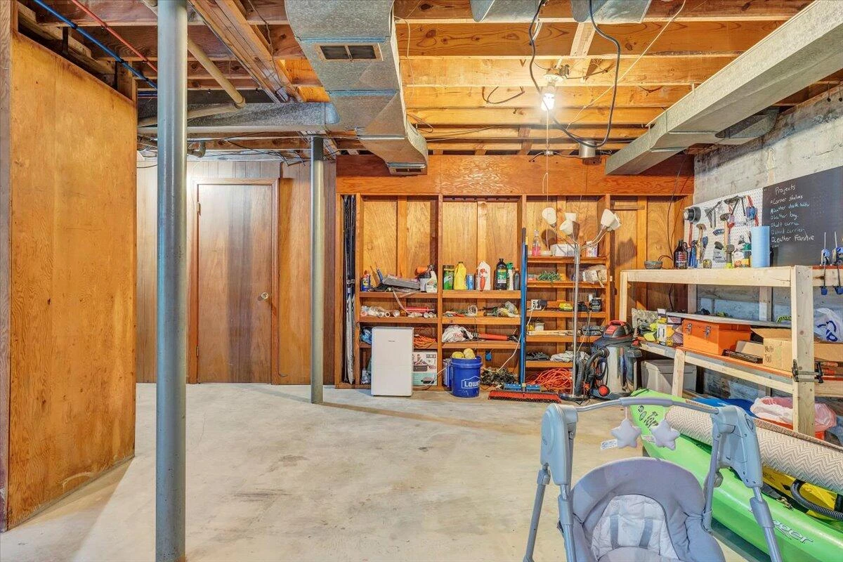 5909 Raintree RD - Photo 27