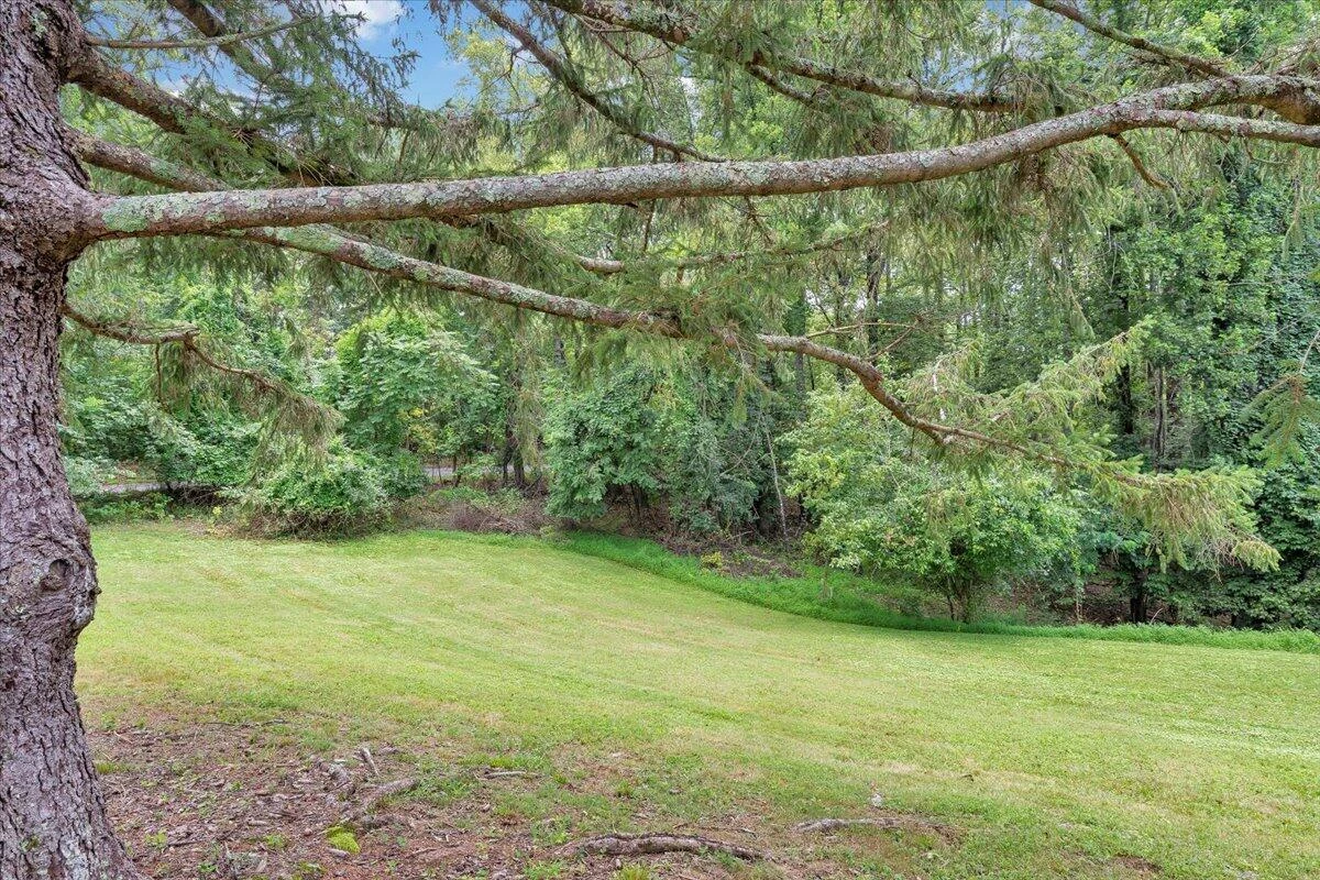 5909 Raintree RD - Photo 46