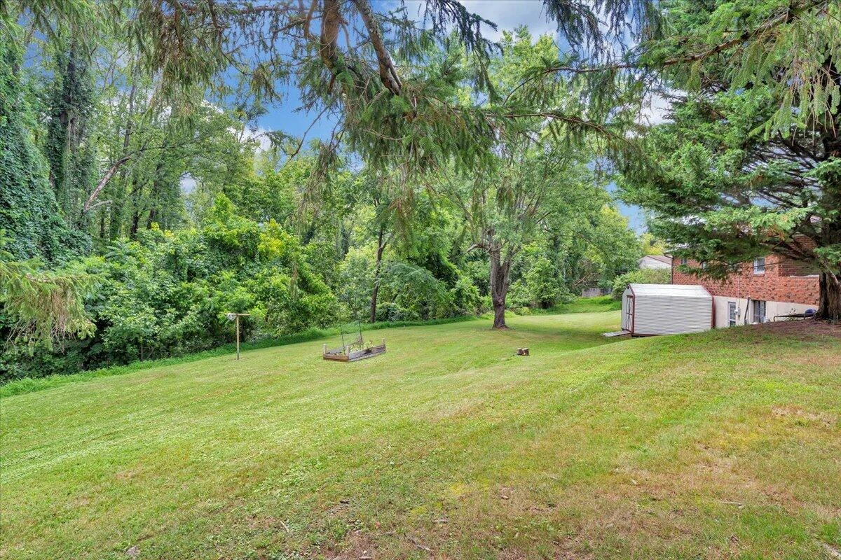 5909 Raintree RD - Photo 47