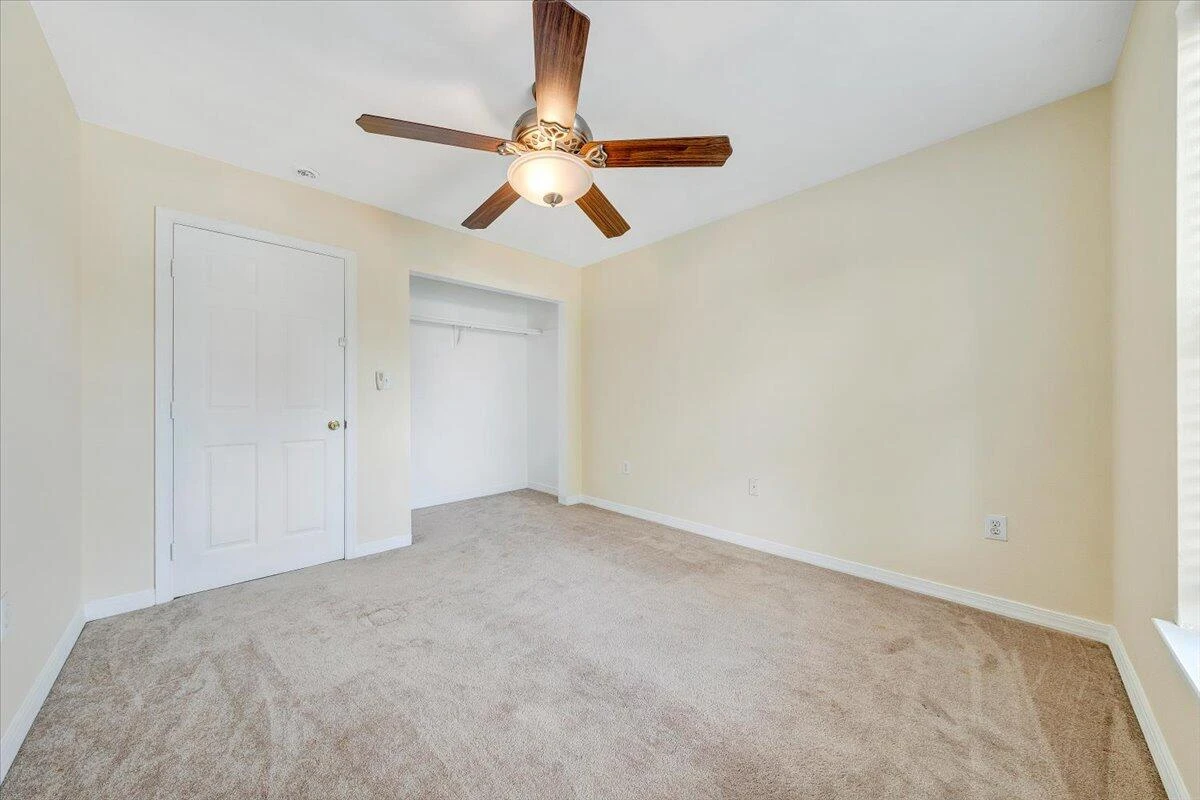 739 Riverland RD - Photo 14