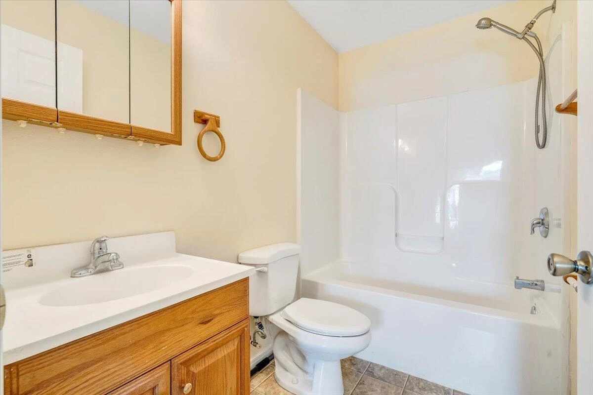 739 Riverland RD - Photo 17