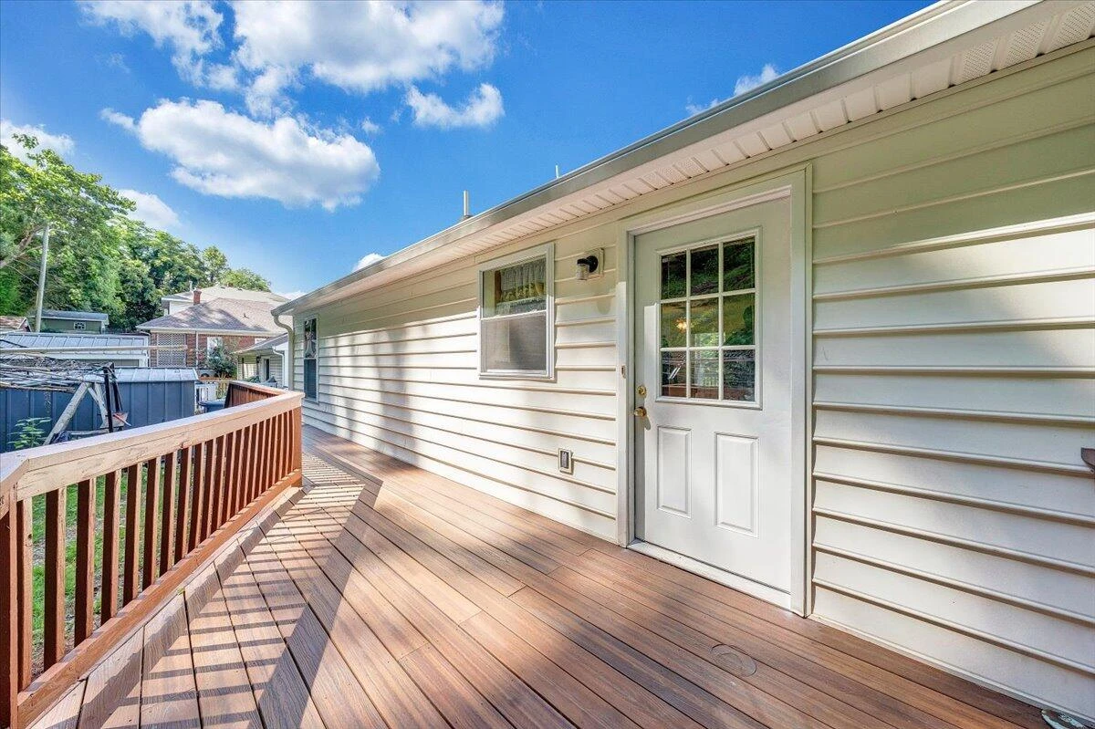 739 Riverland RD - Photo 23