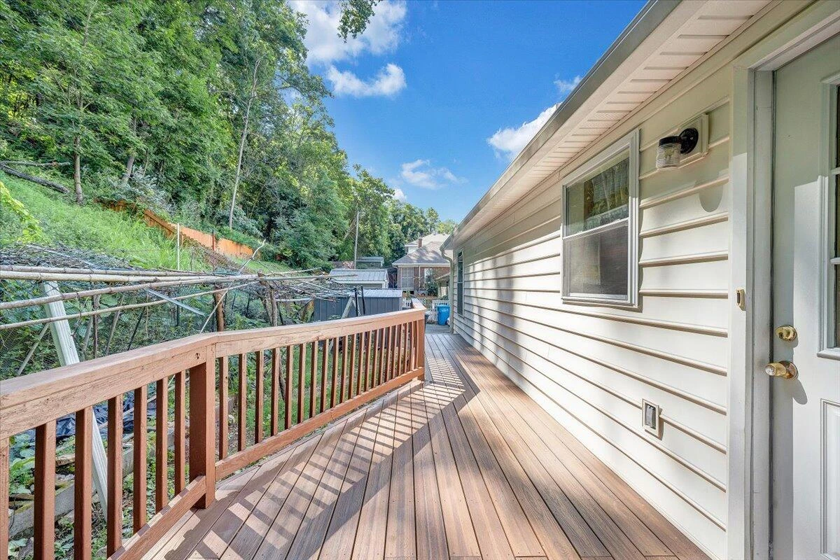 739 Riverland RD - Photo 25