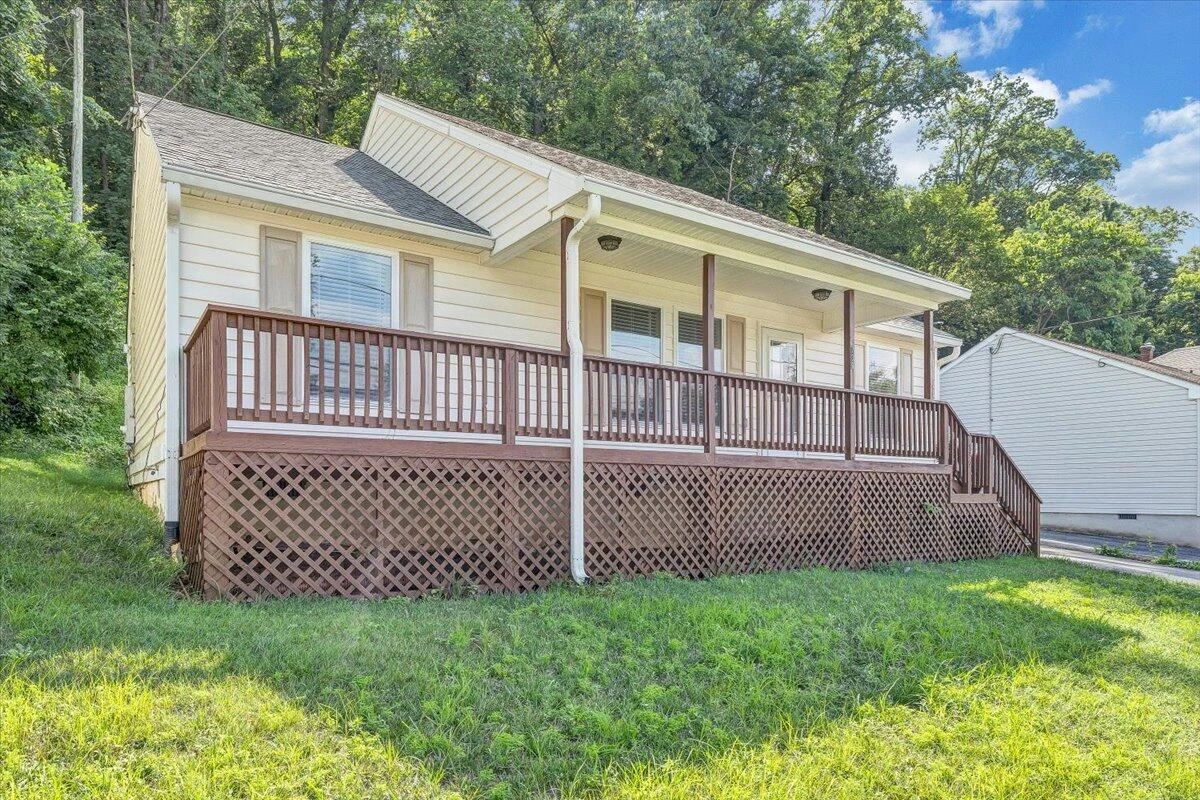 739 Riverland RD - Photo 28