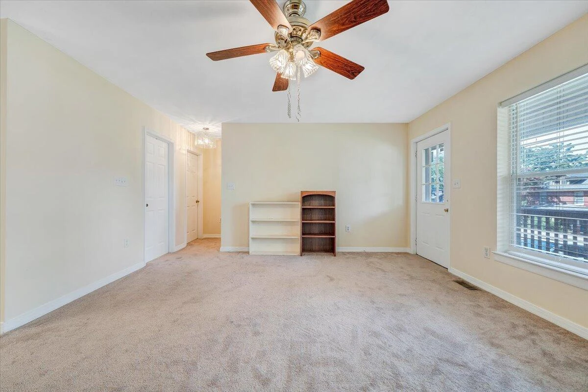 739 Riverland RD - Photo 6