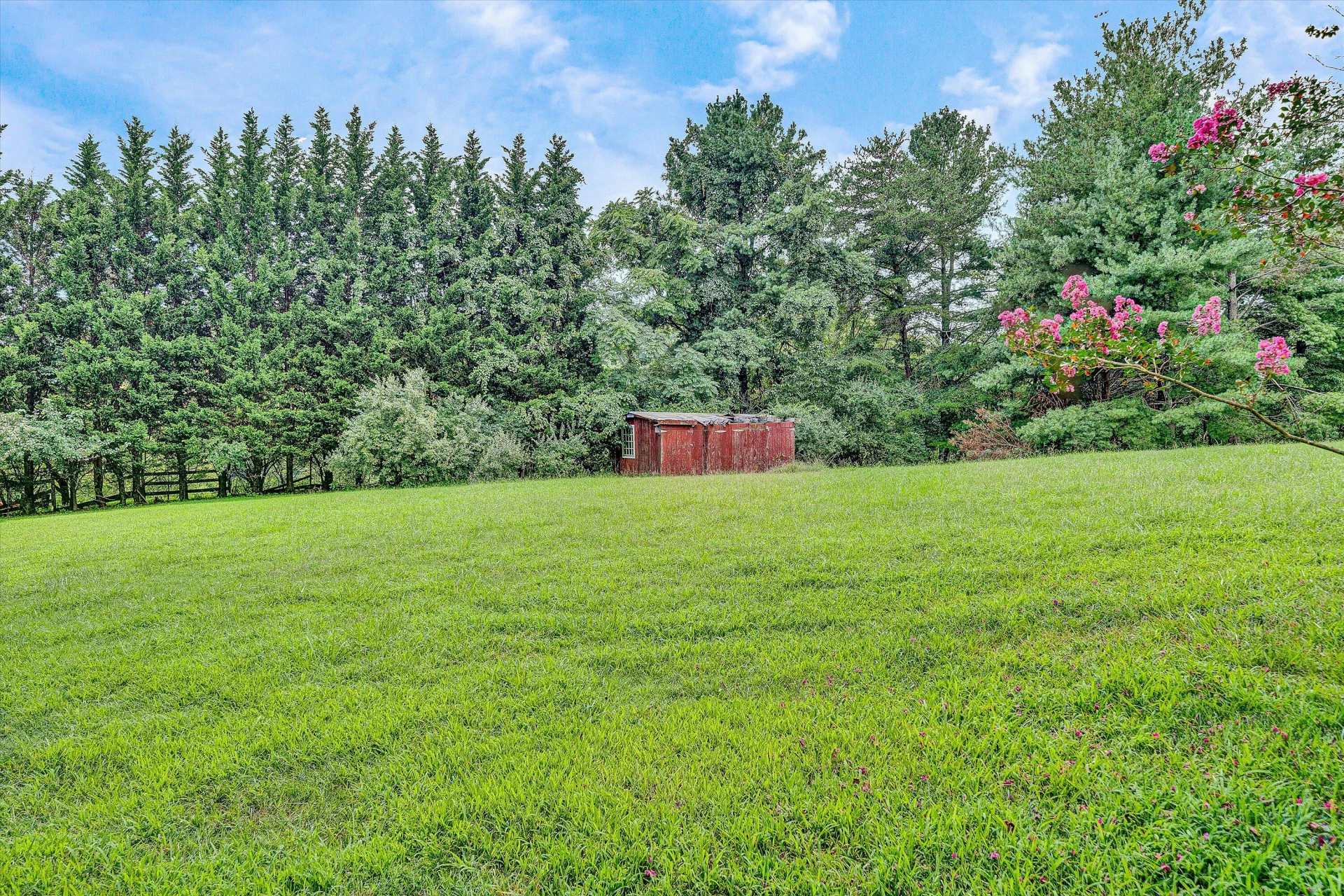 2720 Willowbrook DR - Photo 20