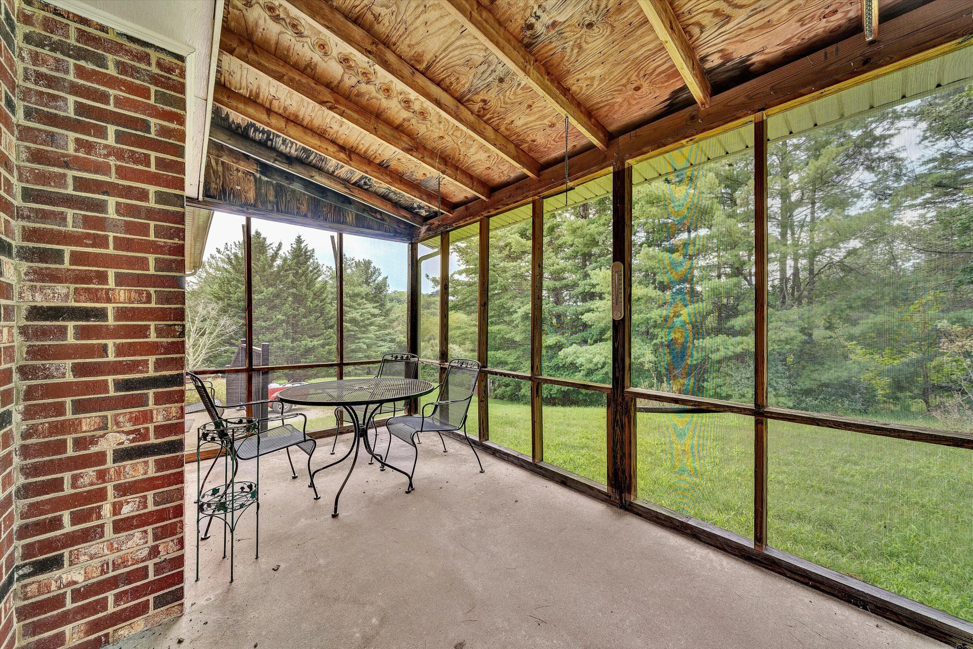 2720 Willowbrook DR - Photo 9