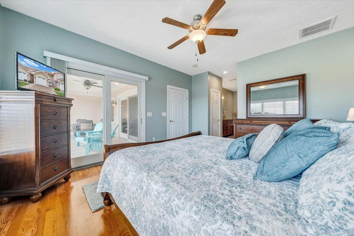 1062 Siesta Key CT - Photo 27