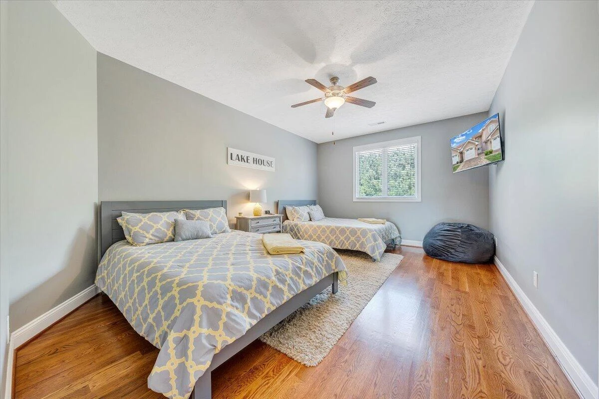 1062 Siesta Key CT - Photo 33