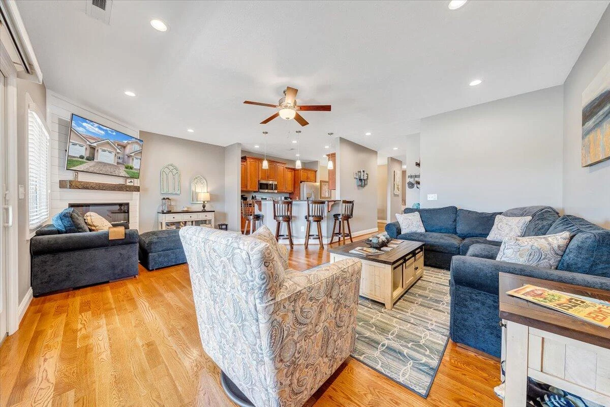 1062 Siesta Key CT - Photo 9