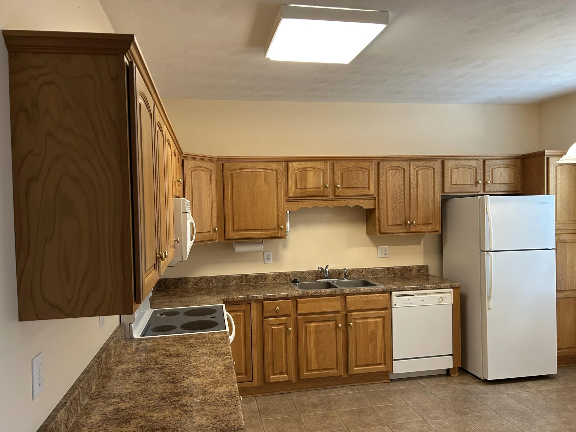 9 Berkley CT - Photo 8