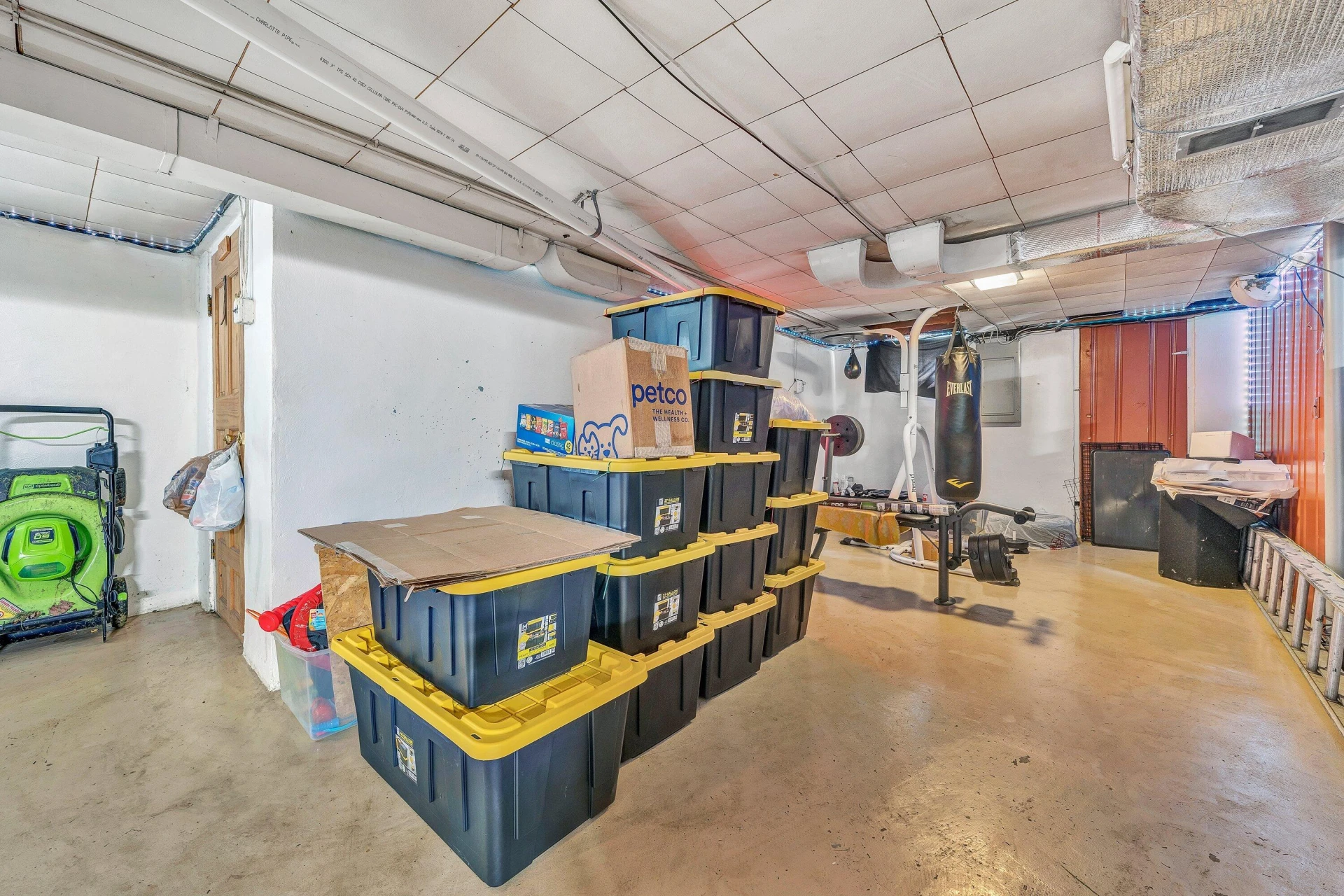 3659 Sunrise AVE - Photo 23
