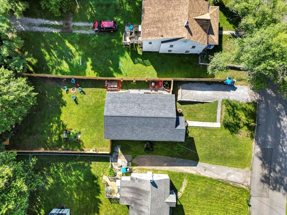1620 Redwood RD - Photo 8