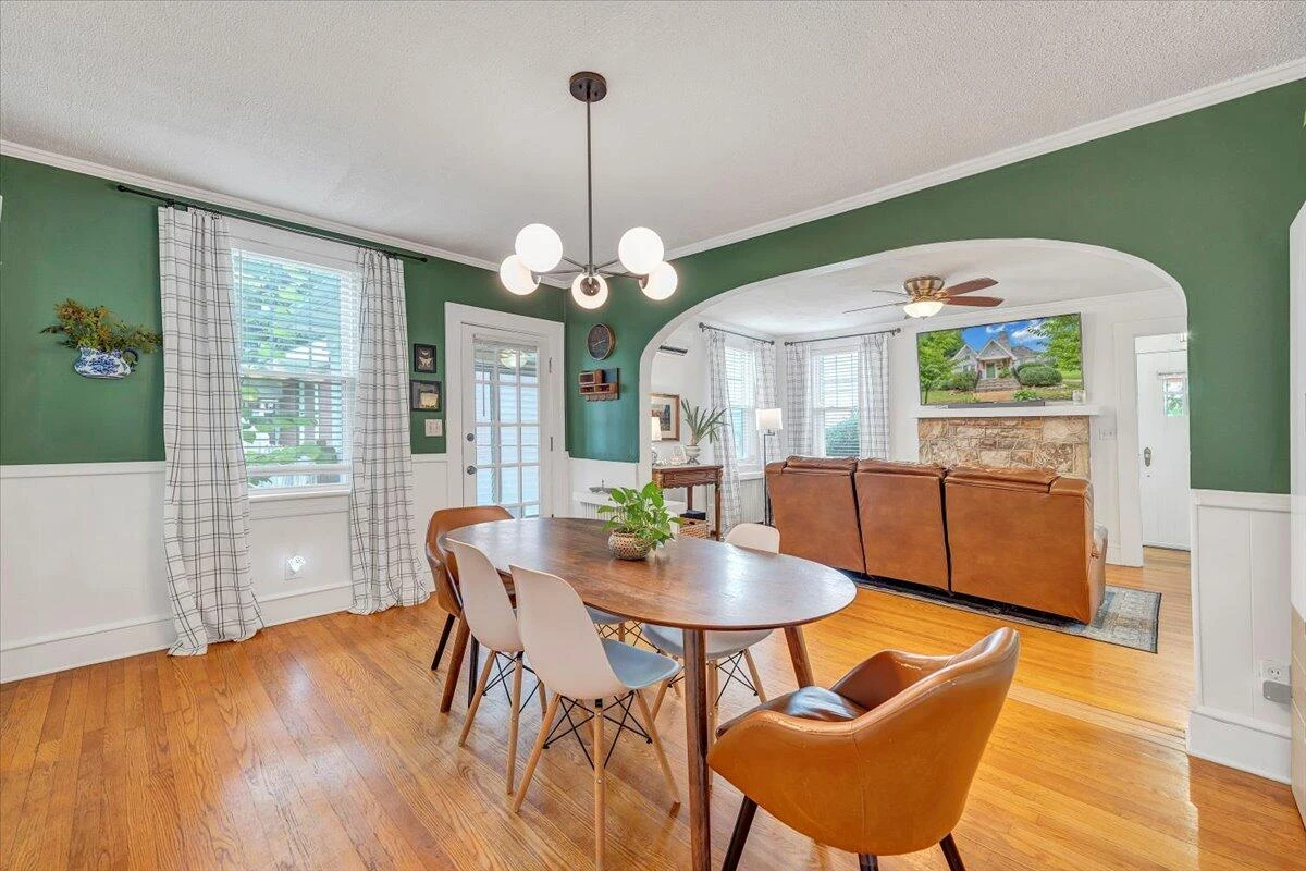 2504 Oakland BLVD - Photo 23