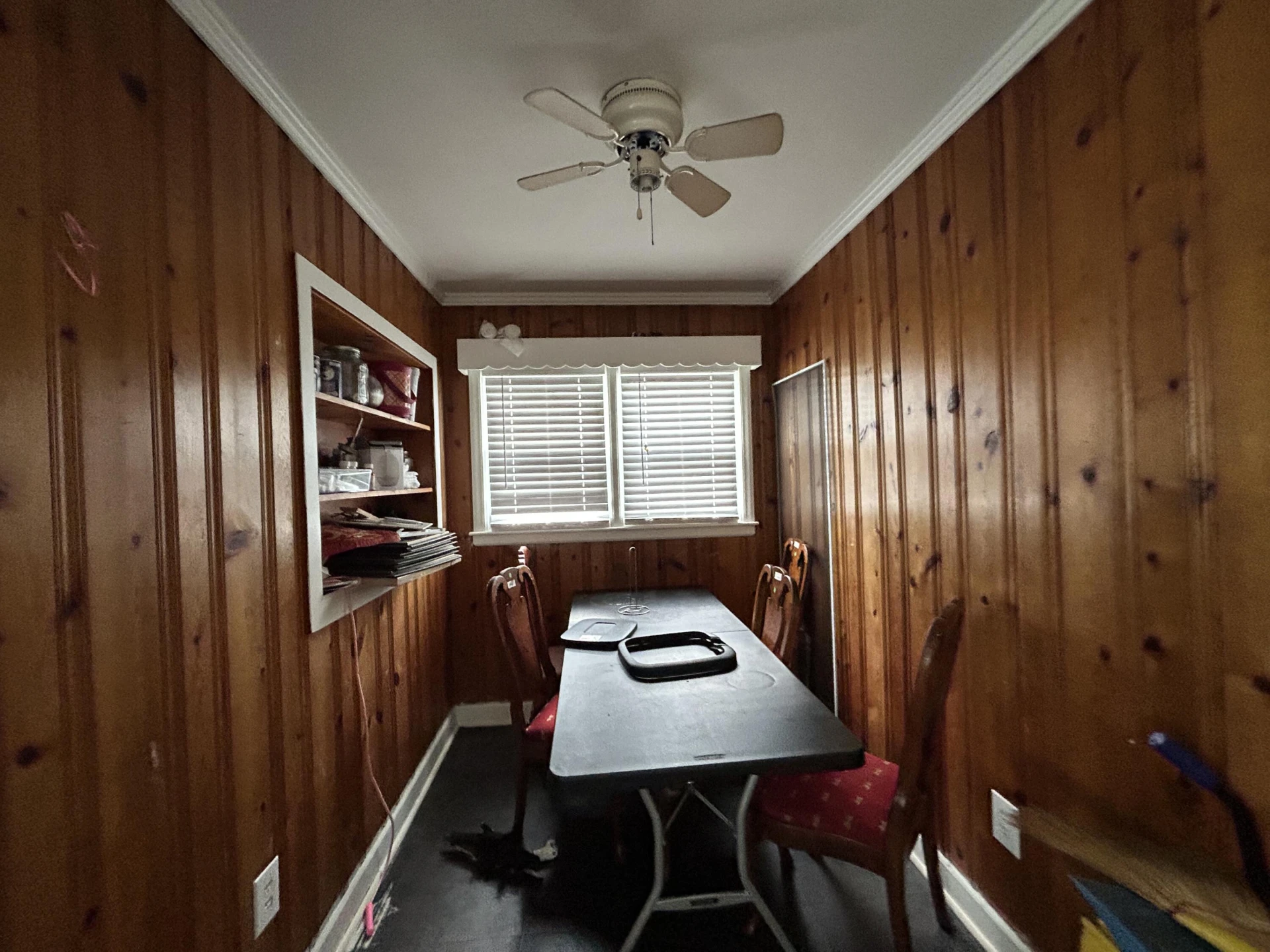 223 Oaklawn AVE - Photo 3