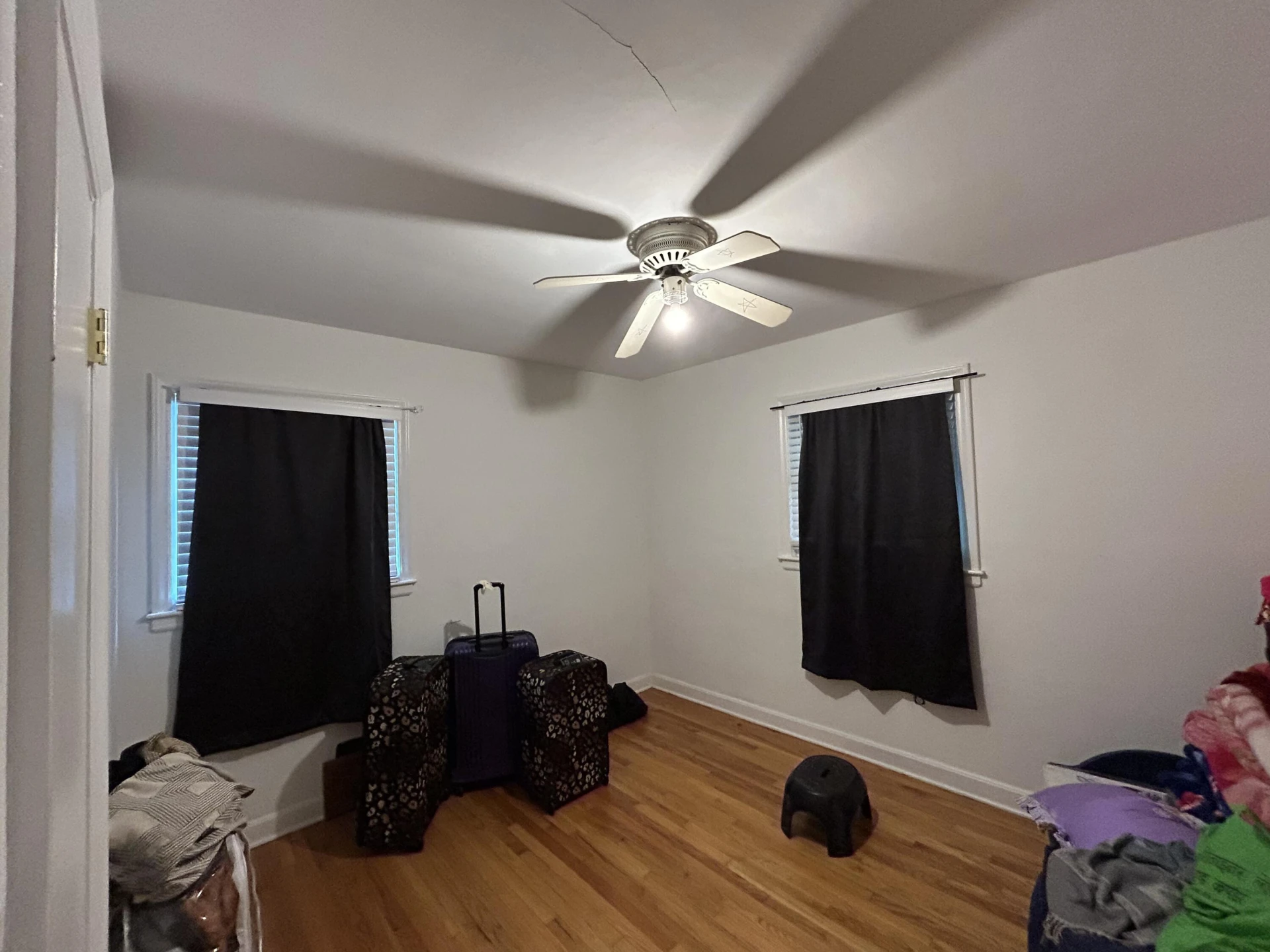 223 Oaklawn AVE - Photo 5