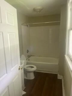 1917 Wise AVE - Photo 10