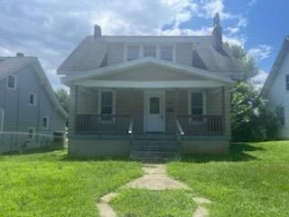 1917 Wise AVE - Photo 12
