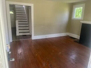1917 Wise AVE - Photo 5