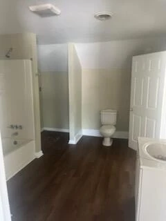 1917 Wise AVE - Photo 8
