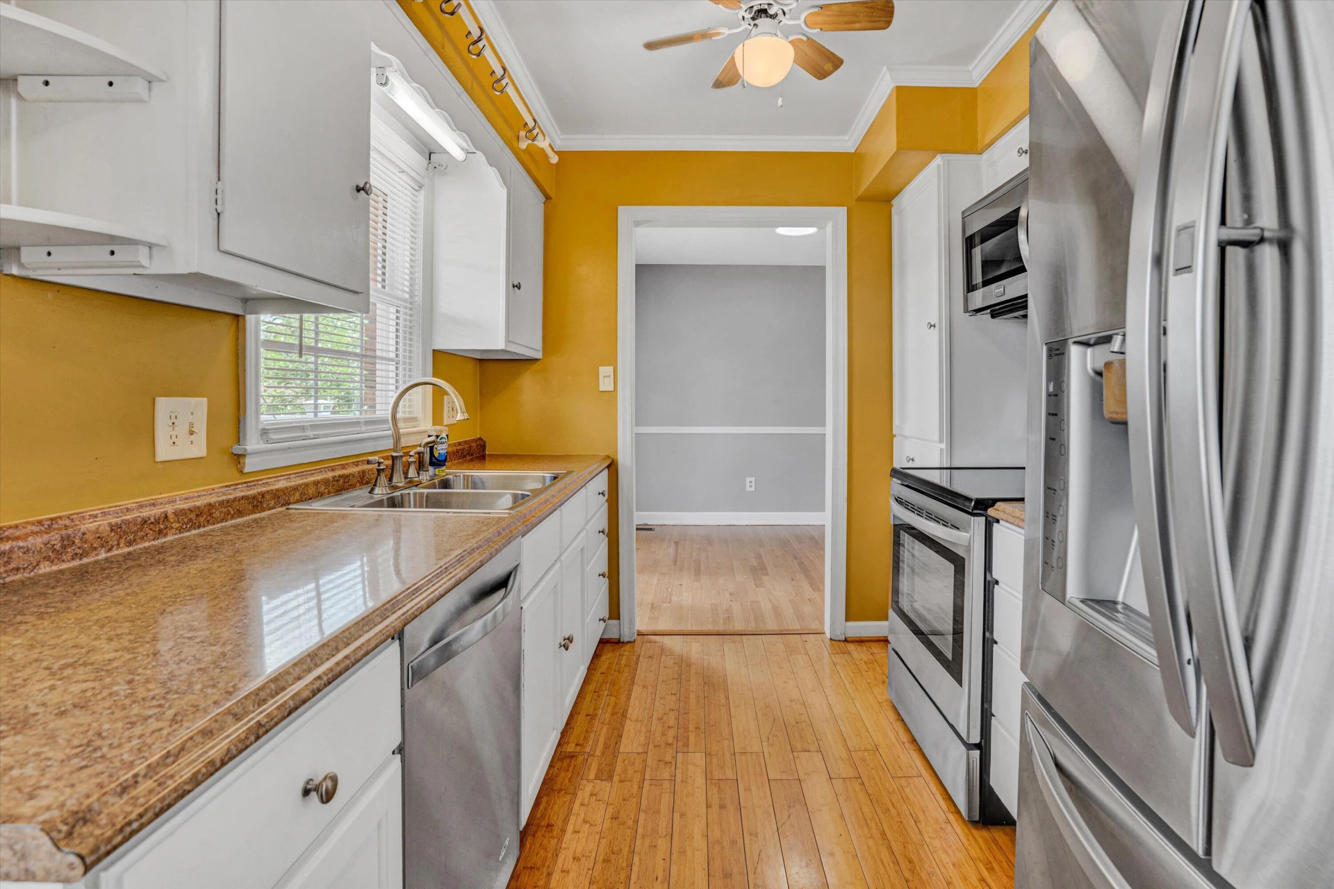 2317 Laura RD - Photo 12