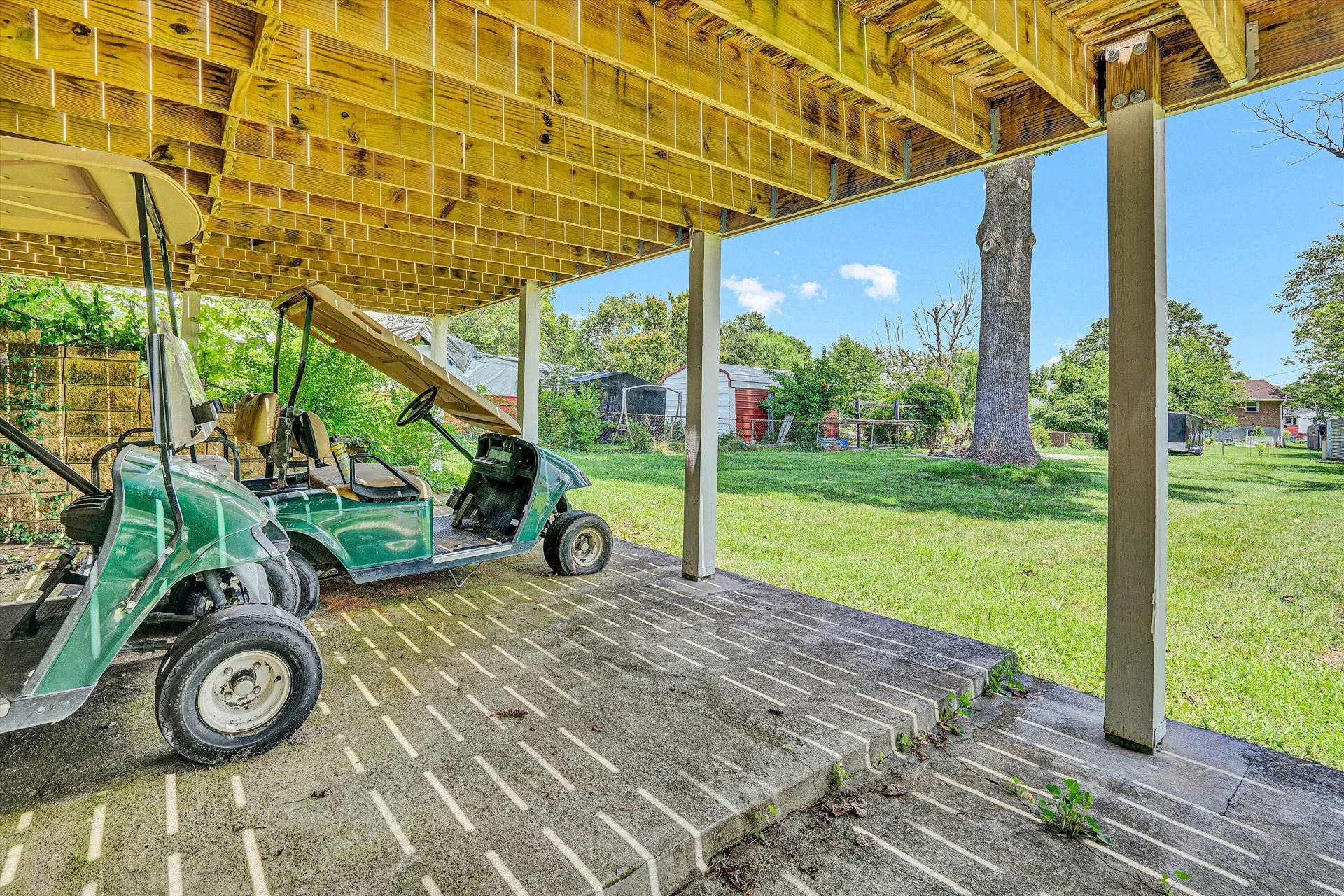 2317 Laura RD - Photo 29