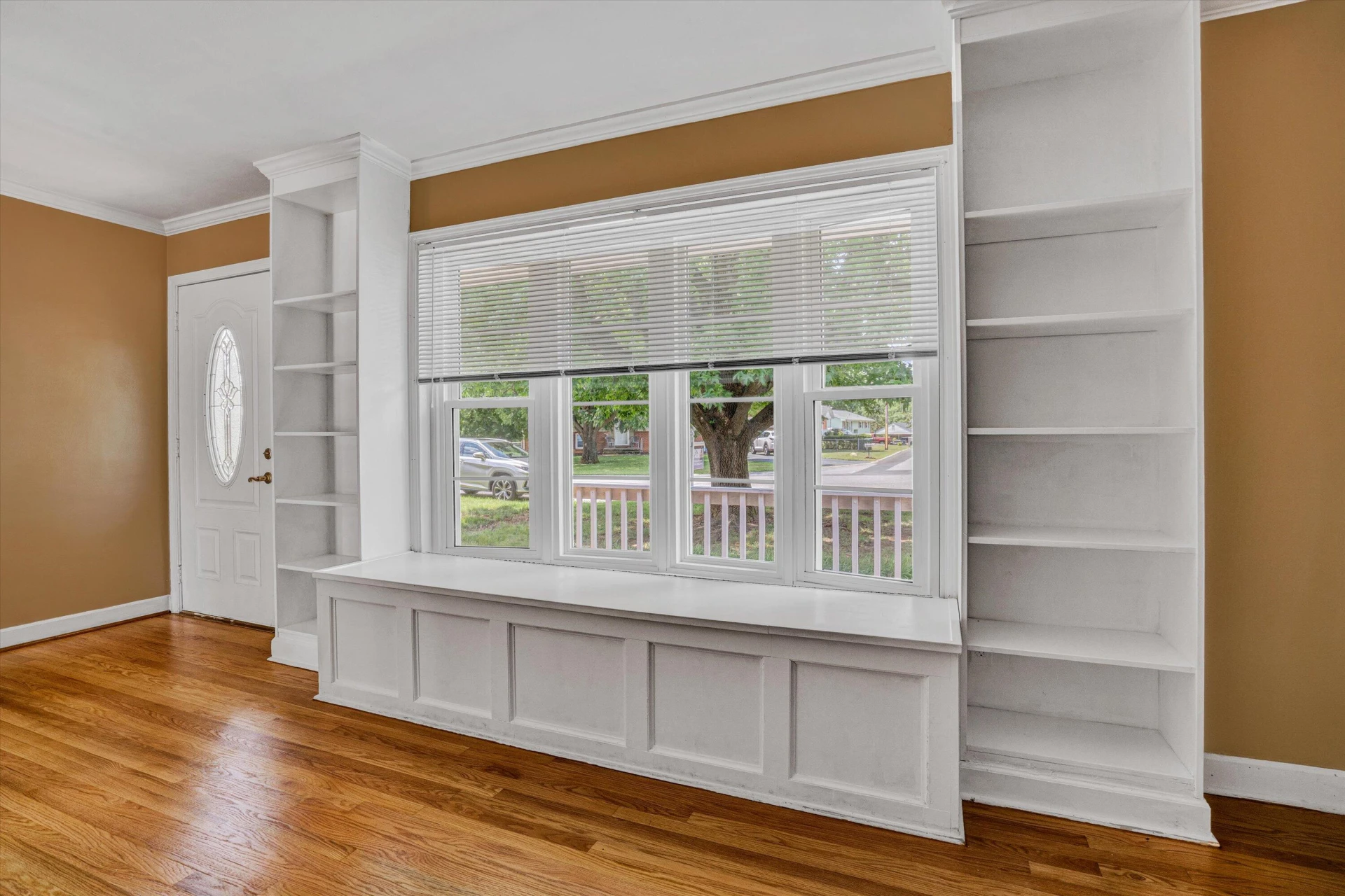 2317 Laura RD - Photo 6