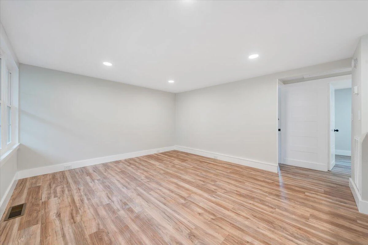 325 Raleigh AVE - Photo 15