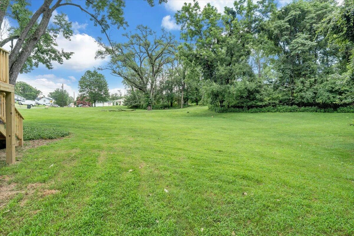 325 Raleigh AVE - Photo 33