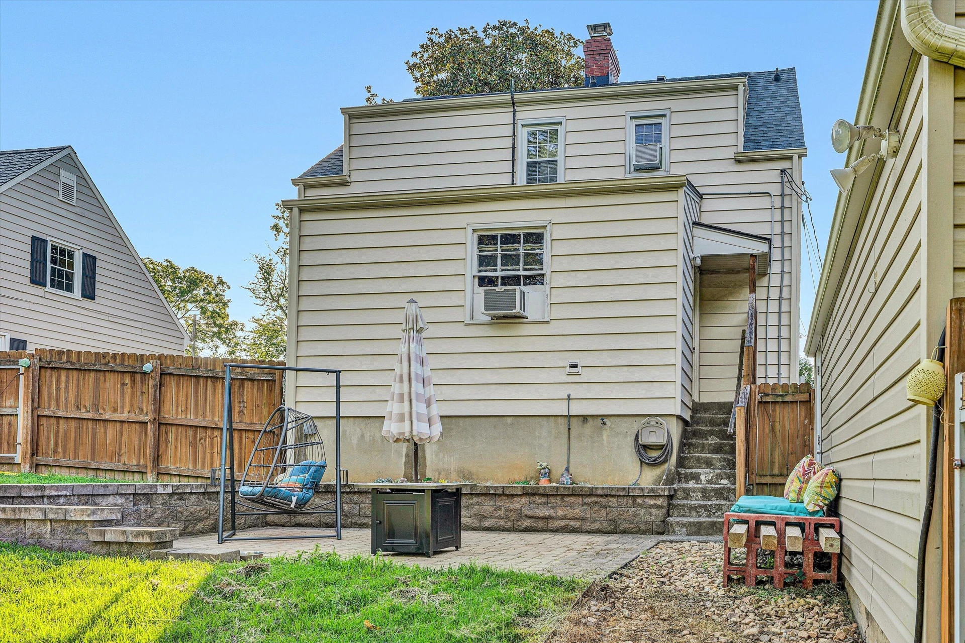 2819 Woodlawn AVE - Photo 30