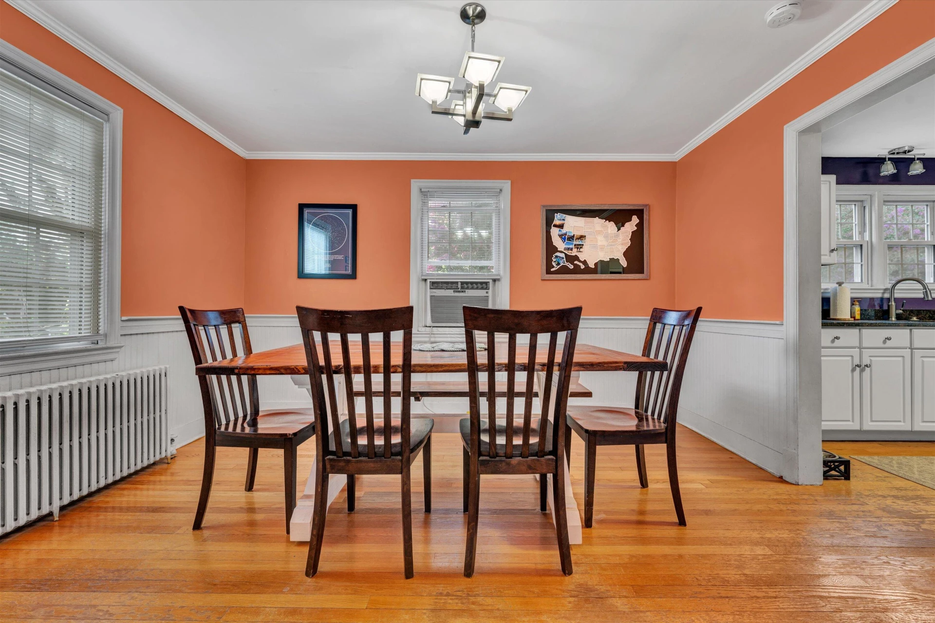 2819 Woodlawn AVE - Photo 12