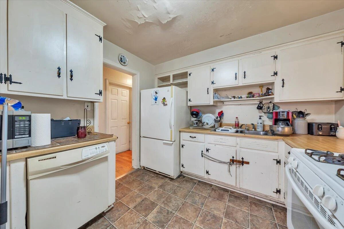 2820 Luray ST - Photo 15