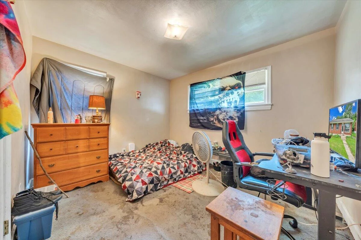 2820 Luray ST - Photo 20