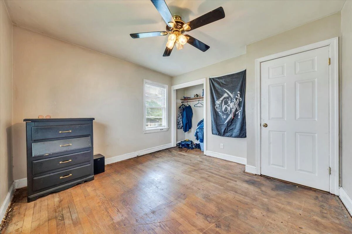 2820 Luray ST - Photo 22