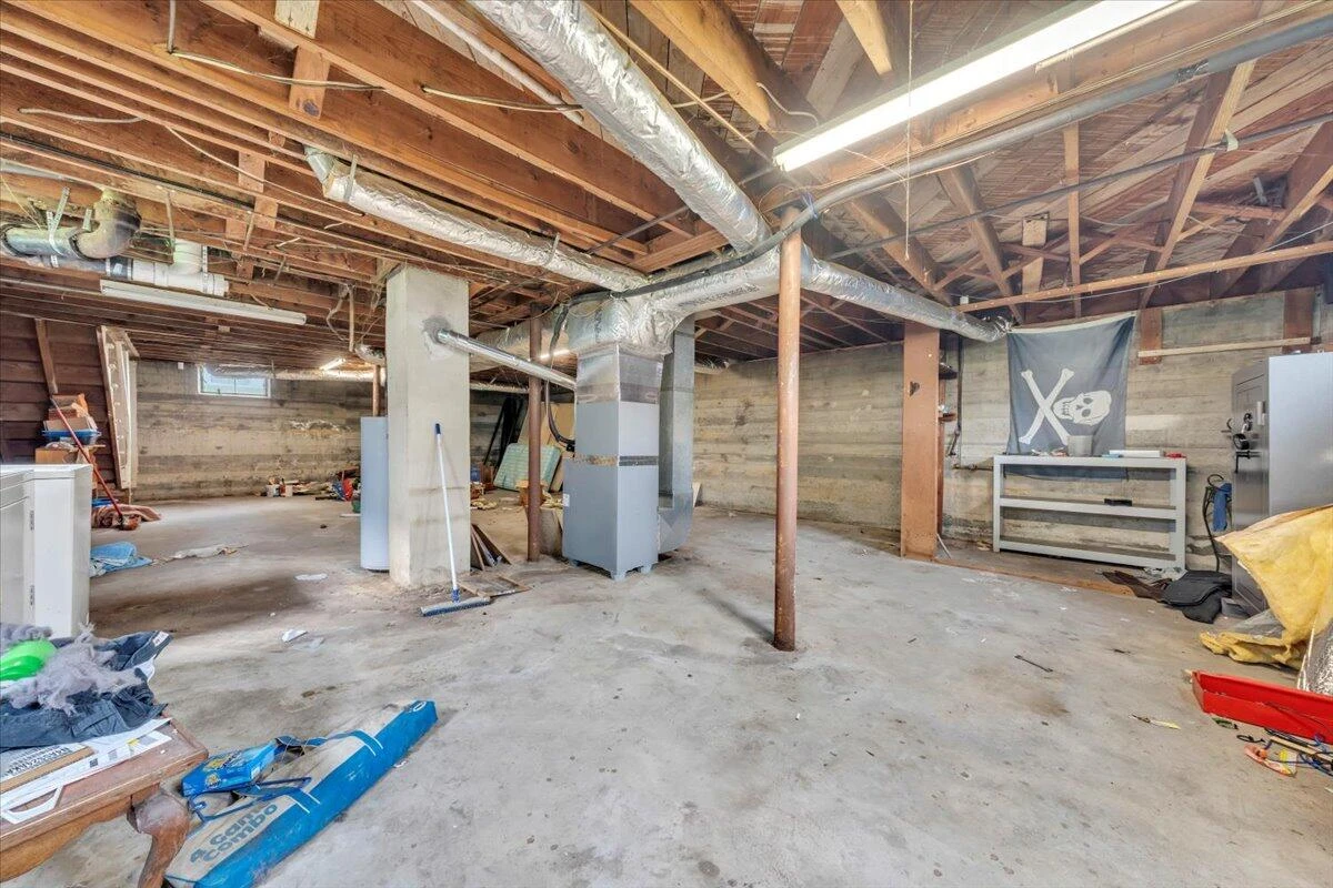 2820 Luray ST - Photo 7