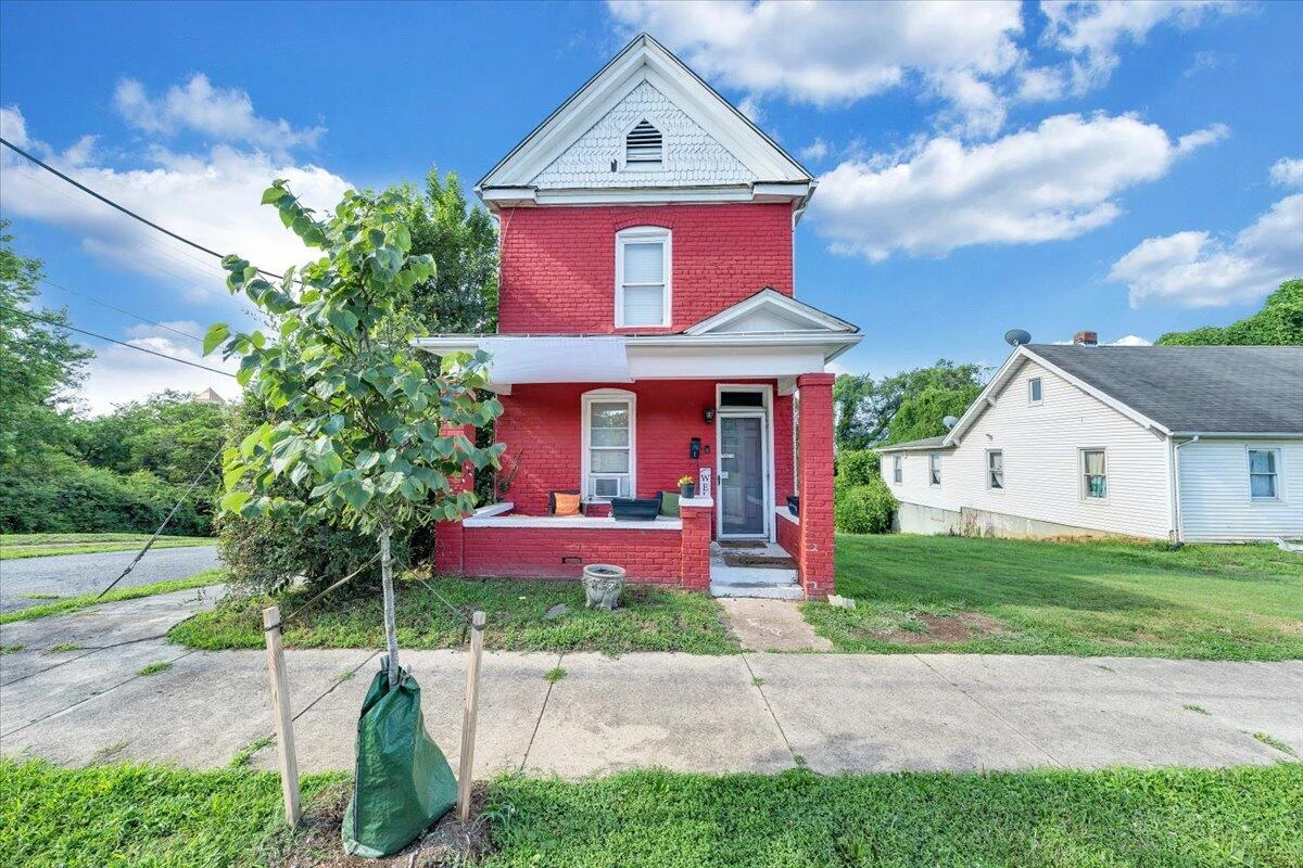 302 Patton AVE - Photo 10