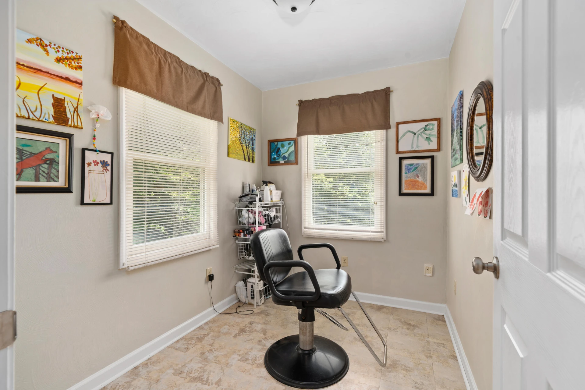 876 Sherwood DR - Photo 27