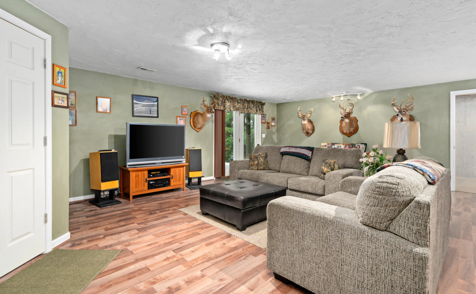 876 Sherwood DR - Photo 30
