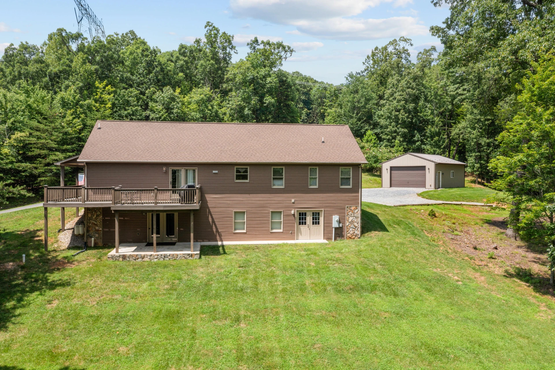 876 Sherwood DR - Photo 5