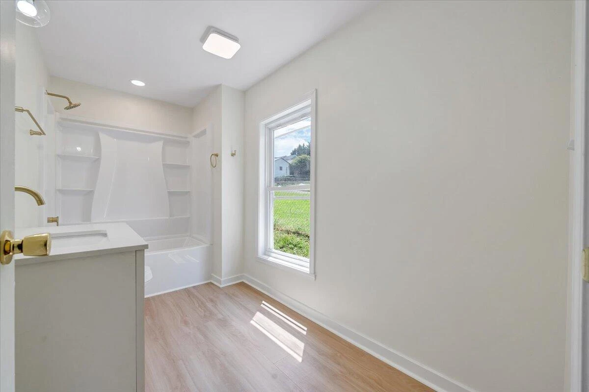 301 Cleveland AVE - Photo 22