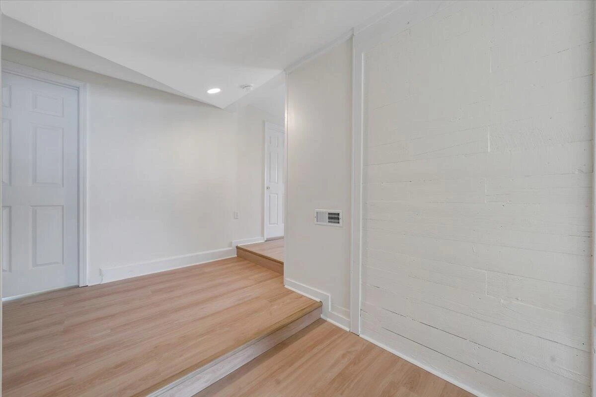 301 Cleveland AVE - Photo 28