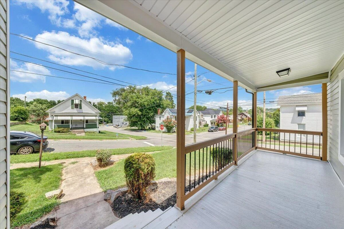 301 Cleveland AVE - Photo 40