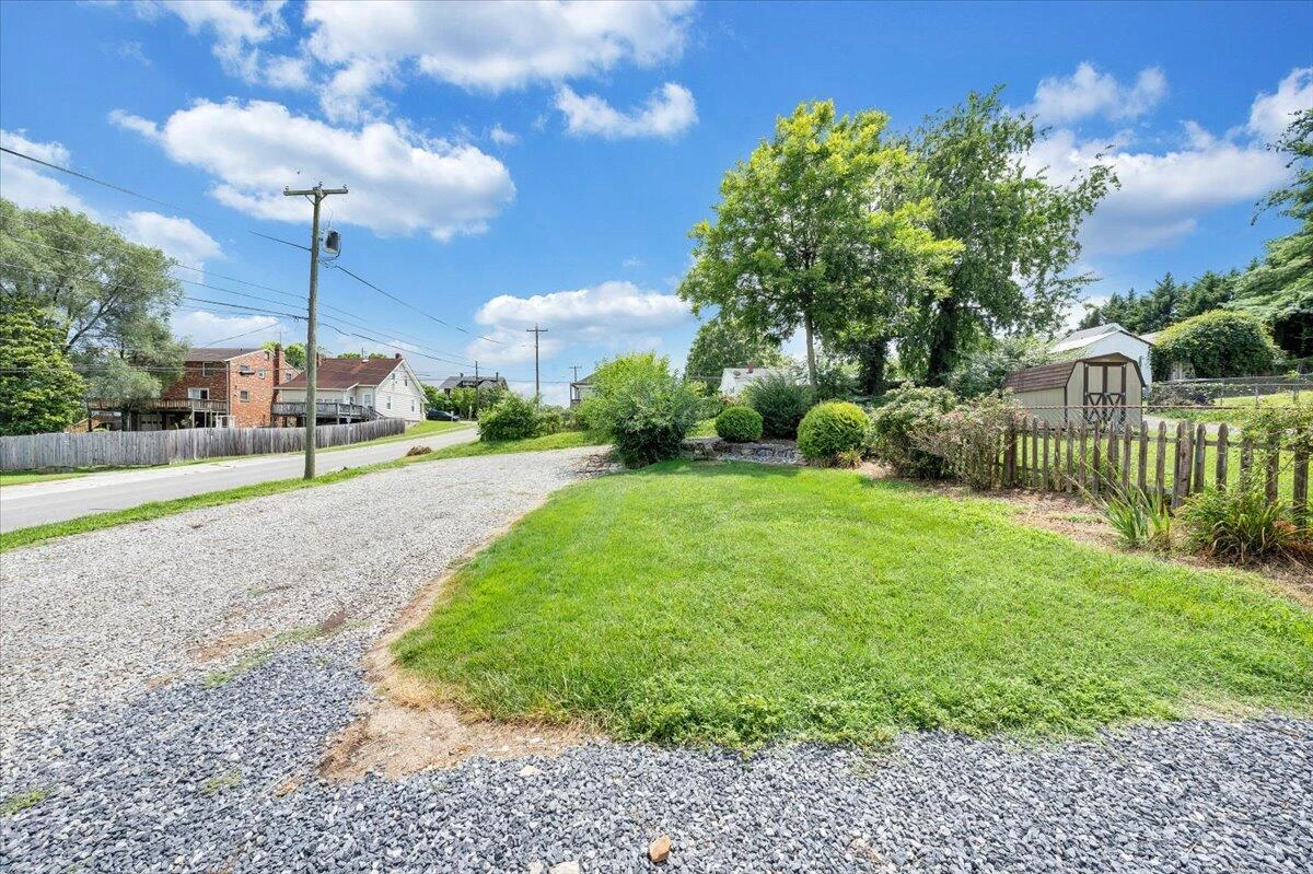 301 Cleveland AVE - Photo 41