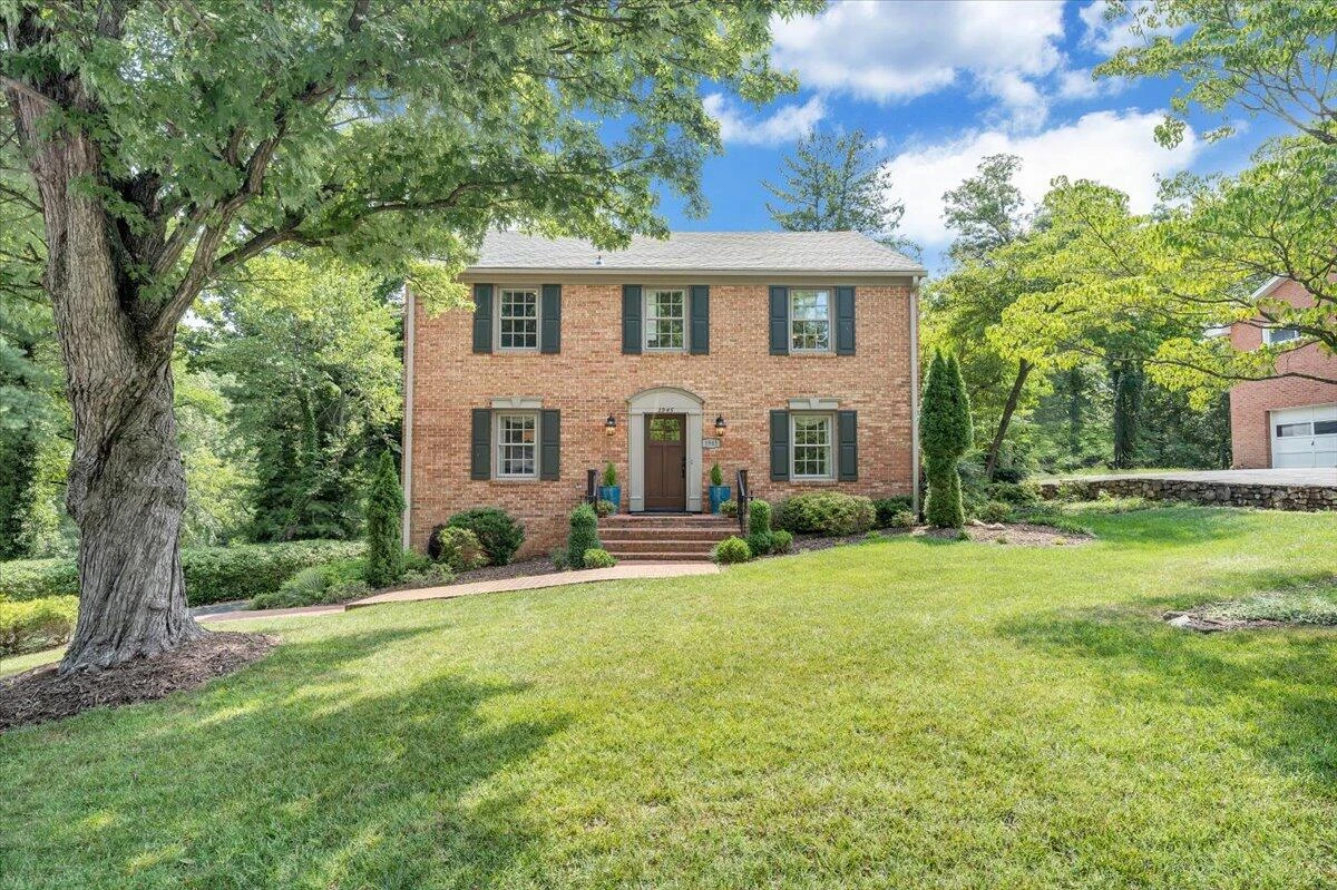 1945 Maylin DR - Photo 111