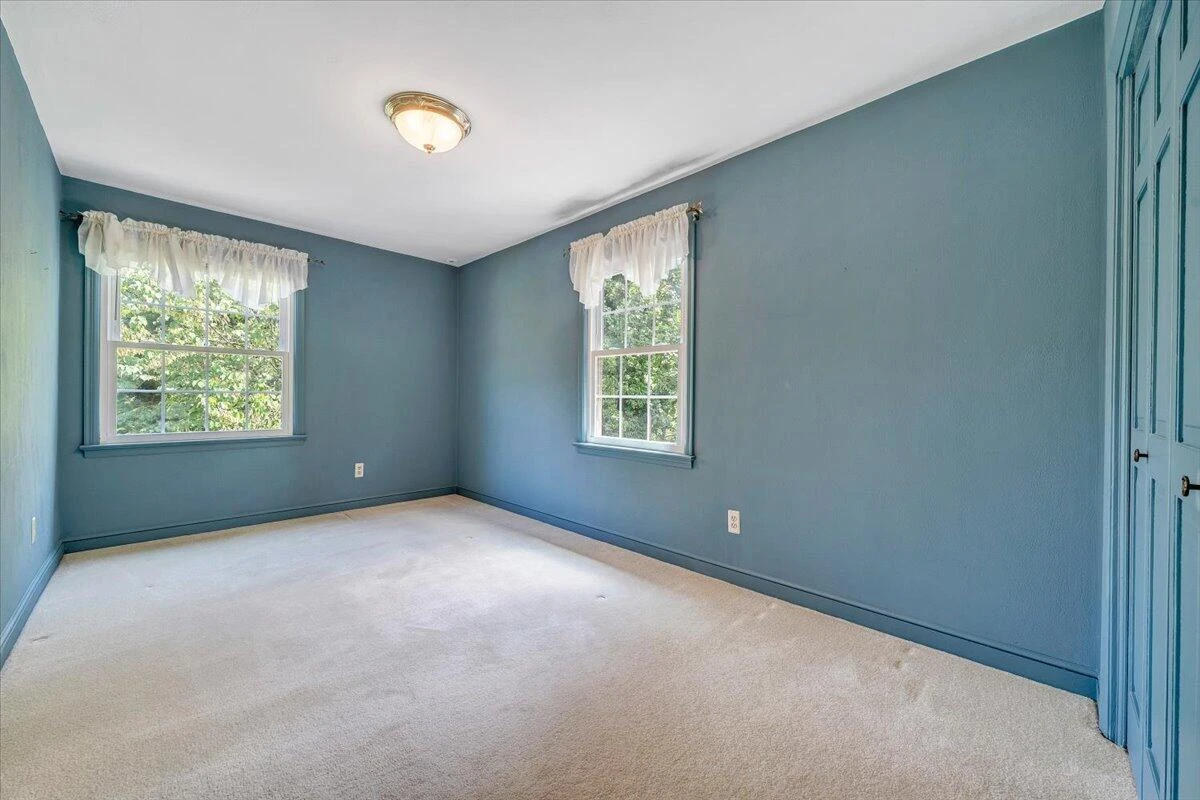 1945 Maylin DR - Photo 47